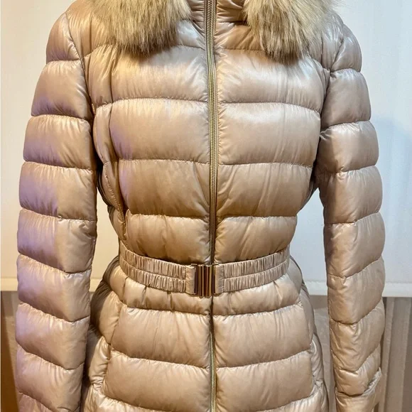 Herno Shimmering Gold Puffer Jacket with detachable Fox Fur Collar - Picture 7 of 16